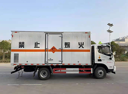 启东爆破器材运输车